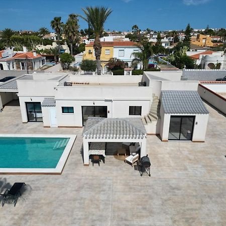 Pink Lagoon Villa Torrevieja Ngoại thất bức ảnh