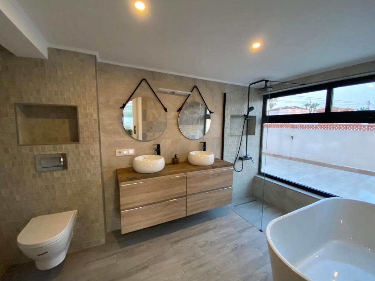 Pink Lagoon Villa Torrevieja Ngoại thất bức ảnh