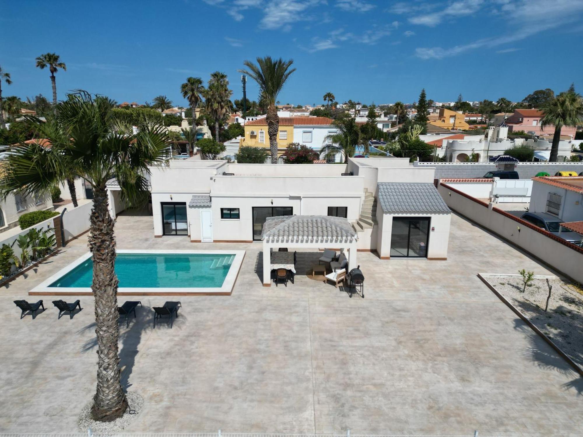 Pink Lagoon Villa Torrevieja Ngoại thất bức ảnh