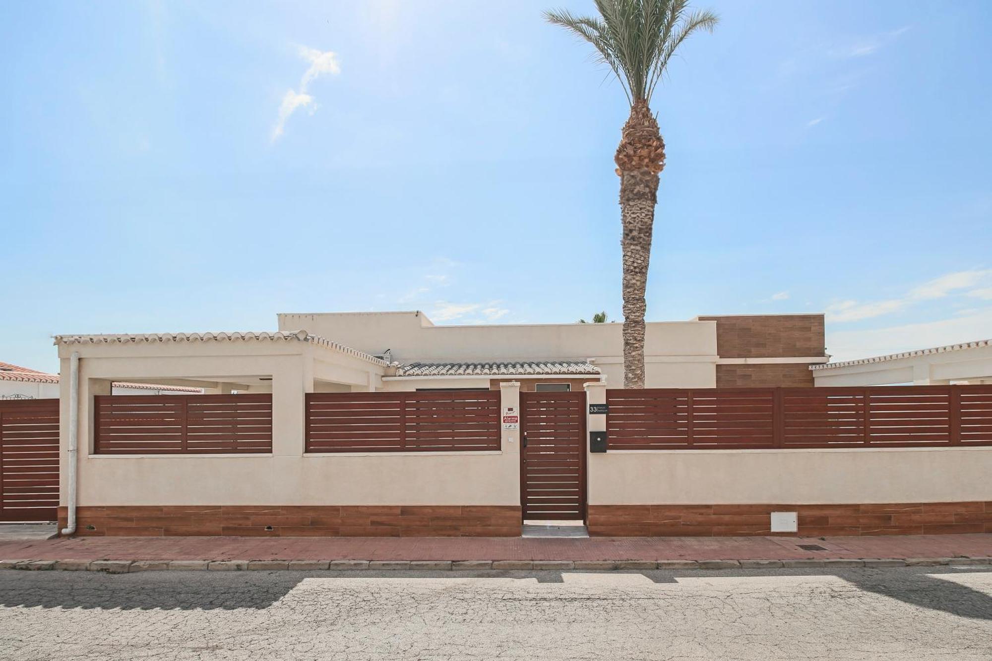 Pink Lagoon Villa Torrevieja Ngoại thất bức ảnh